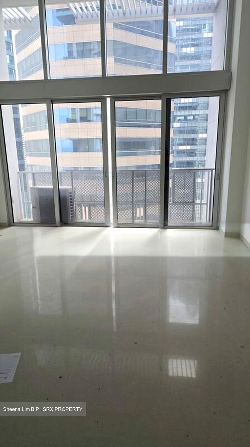Eon Shenton (D2), Office #566868531